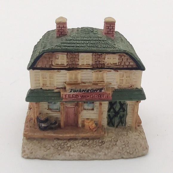 Liberty Falls Americana Collection Courthouse Dr Stevens Swanson Town Buildings - Picture 9 of 10